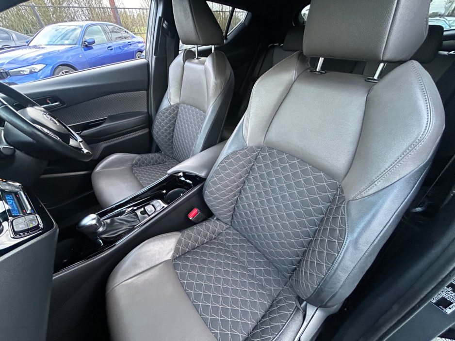 2023 Toyota C-HR 1.8 HYBRID SOL €24,850