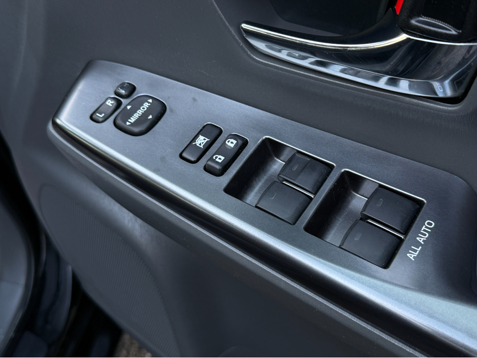 2014 Toyota Prius 141 // 7 SEATER €14,450