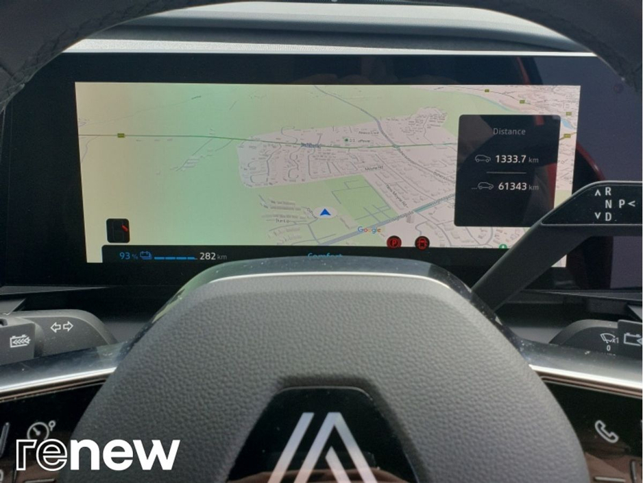 2023 Renault Megane E-Tech - image 13