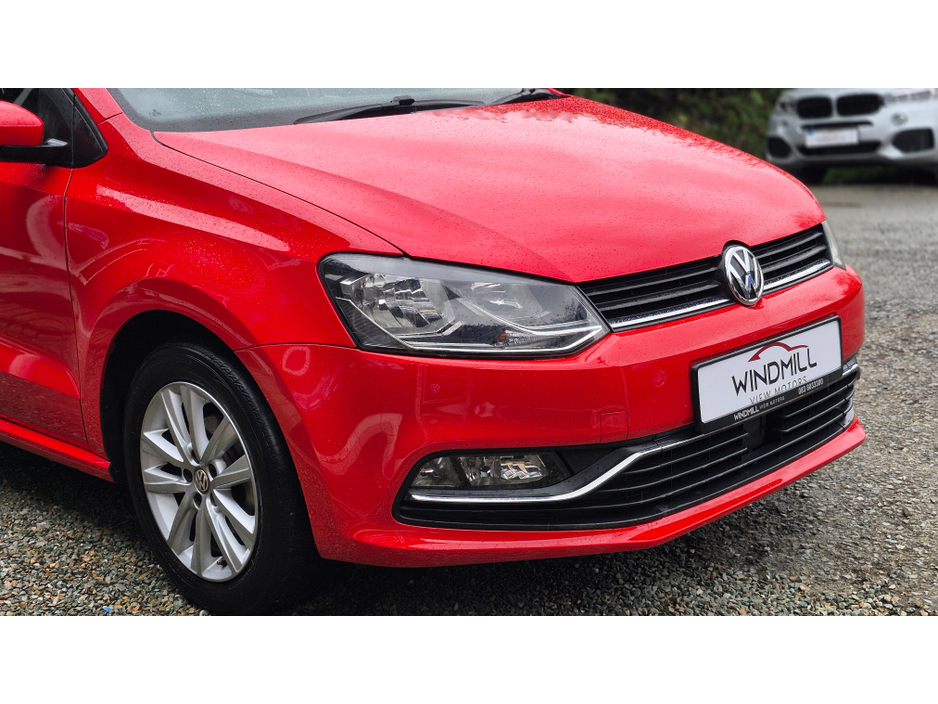 2017 Volkswagen Polo - image 10