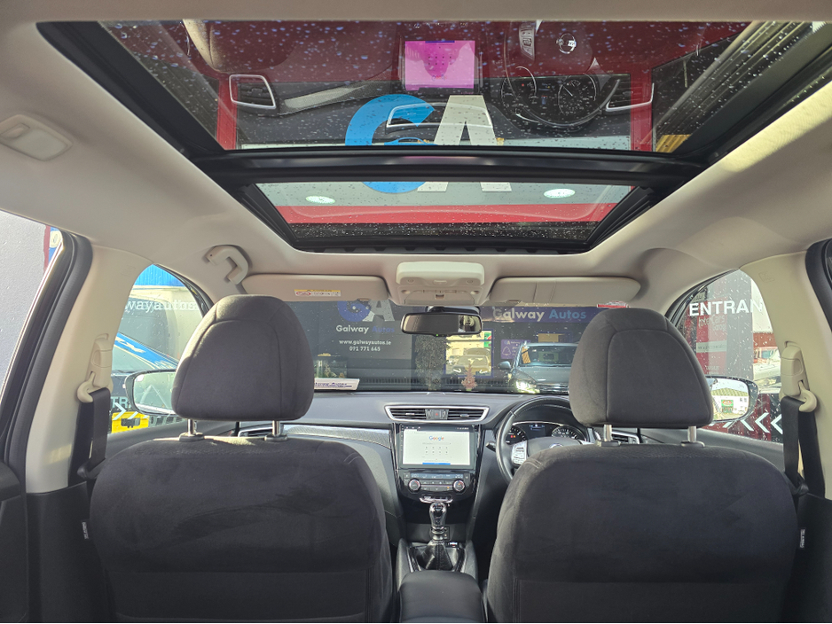 2016 Nissan X-Trail REAR CAMERA WITH CAR PLAY-LOW MILEAGE €12,950