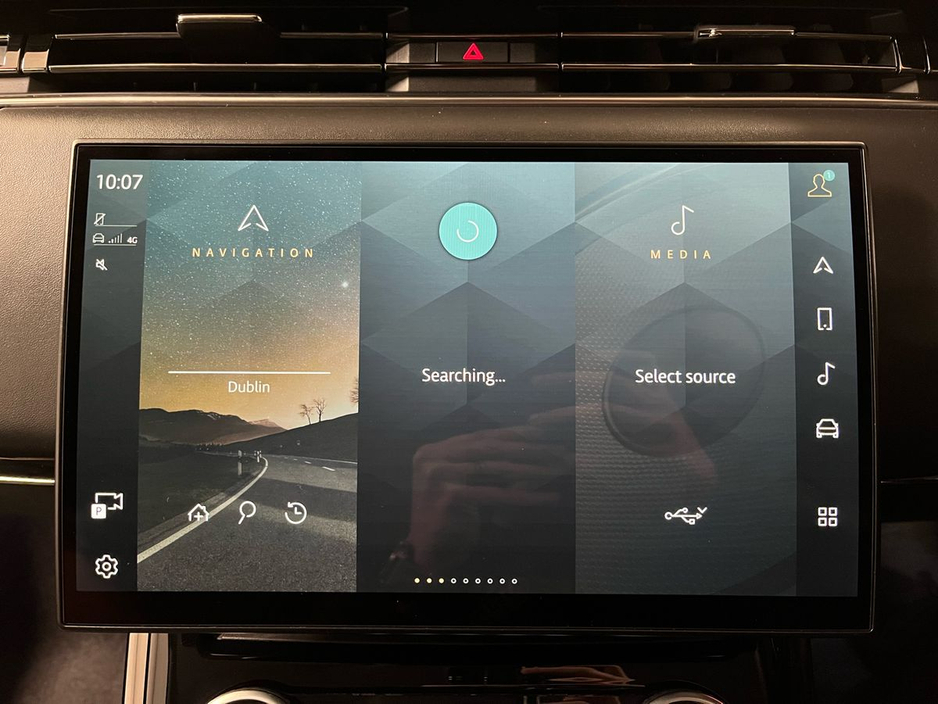 2023 Land Rover Range Rover - image 19