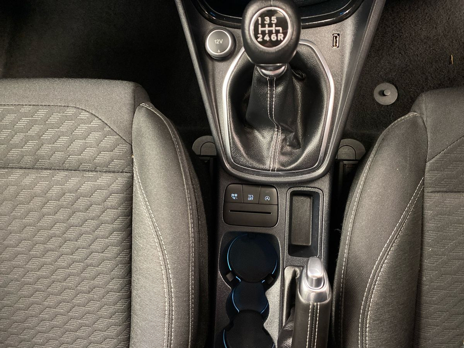 2022 Ford Puma 1.0L EcoBoost mHEV 125PS Titanium €18,995