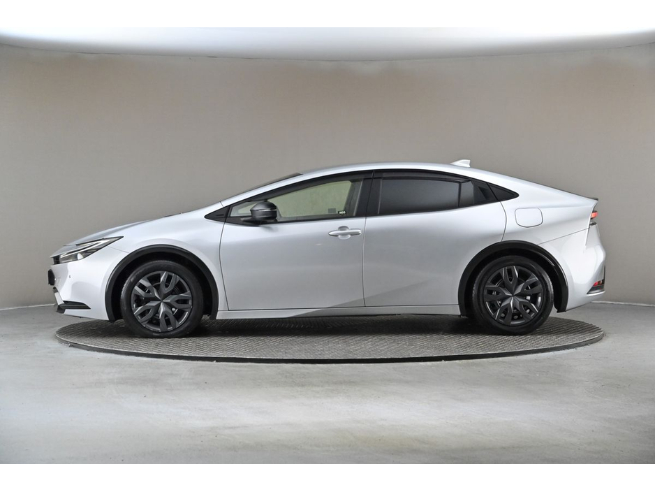 2023 Toyota Prius 1.8 SELF CHARGING HYBRID *REVERSE CAM*PARK SENSORS* €31,690