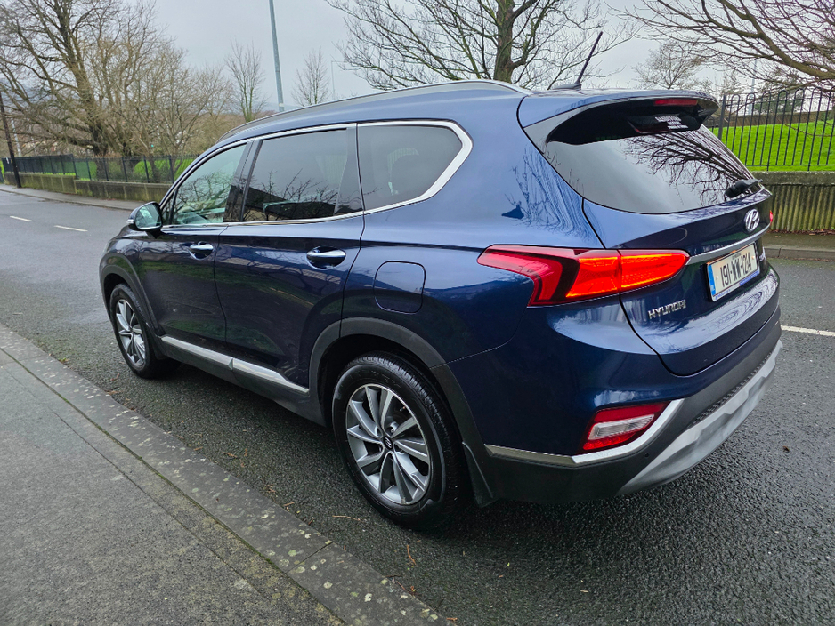 2019 Hyundai Santa Fe 4WD Executive Plus 5DR €26,950