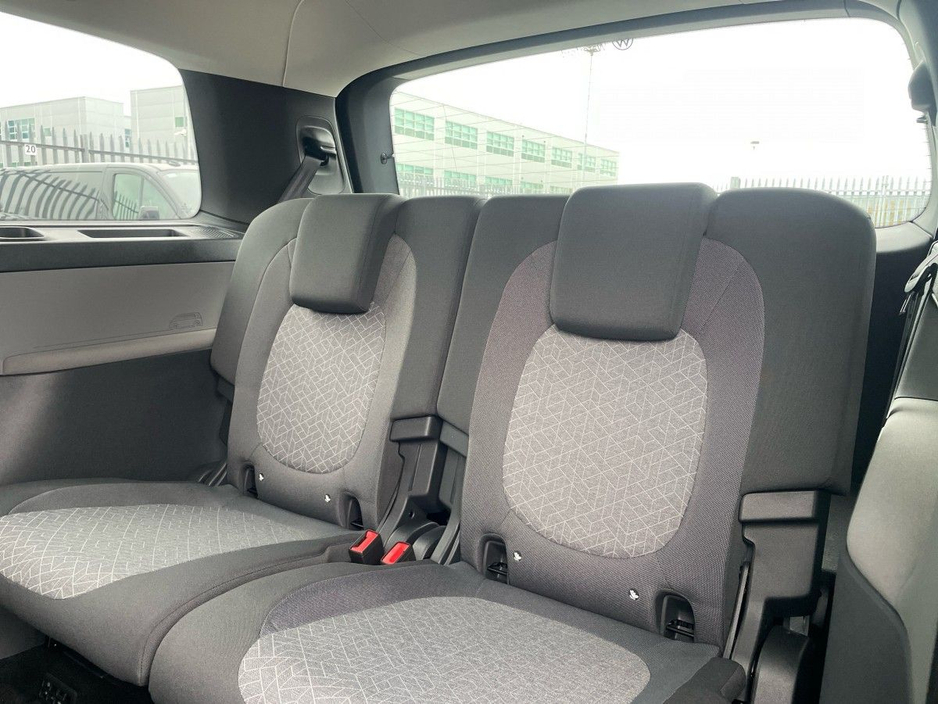 2025 Volkswagen ID.Buzz ID.BUZZ STYLE 86KWH 280BHP LWB €66,975