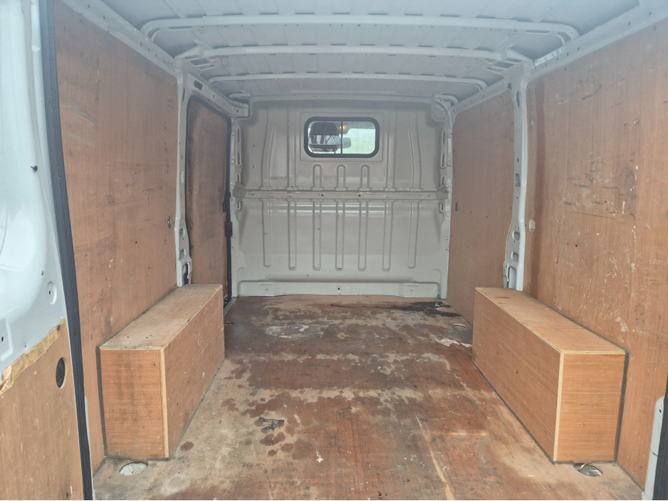 2022 Peugeot Boxer 330 L1 H1 2.2 BLUE HDI €17950 inc vat €14,593