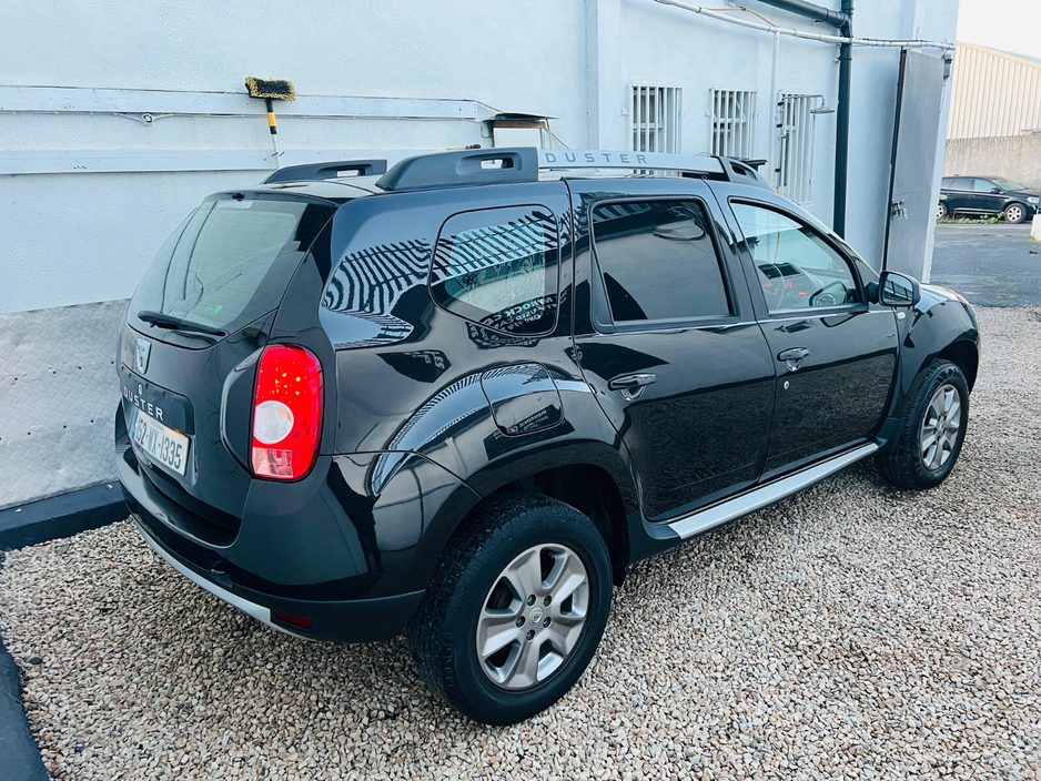 2015 Dacia Duster  €4,350