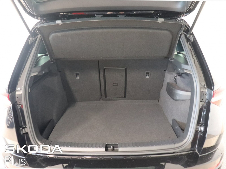 2024 Skoda Karoq 2.0TDI 150HP Sportline €38,950