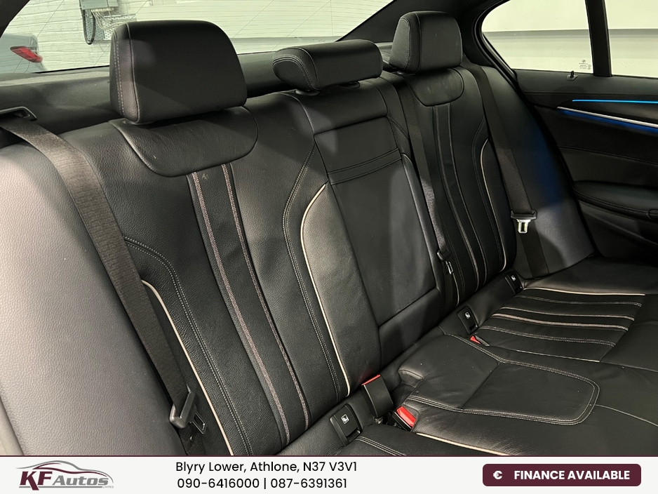 2023 BMW 5 Series - image 19