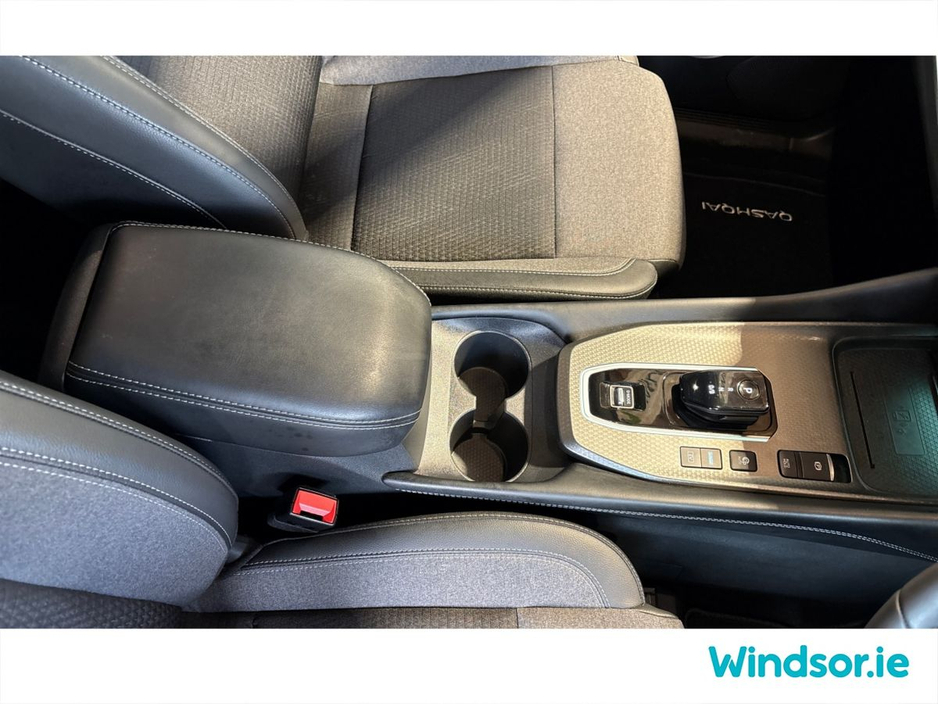 2025 Nissan Qashqai ePOWER QASHQAI SV PREMIUM €40,995