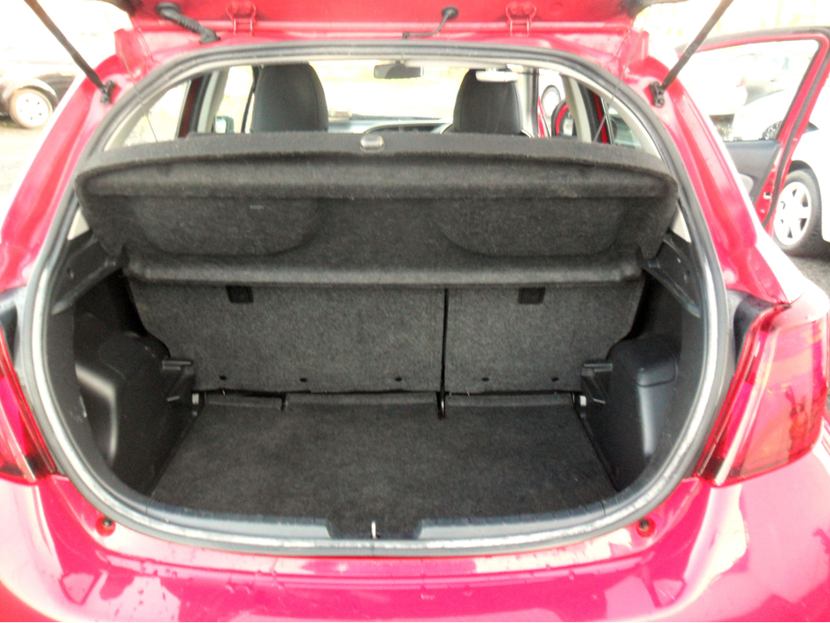 2016 Toyota Yaris 1.3  LUNA 5-DR......NCT 07/26......TAXED 04/26......FULL SERVICE HISTORY €9,995