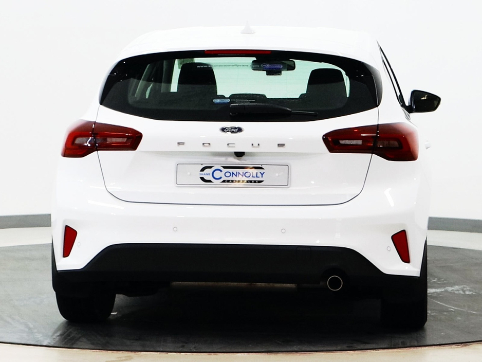 2024 Ford Focus *127* TITANIUM 5DR 1.0T 125 MHE €26,800