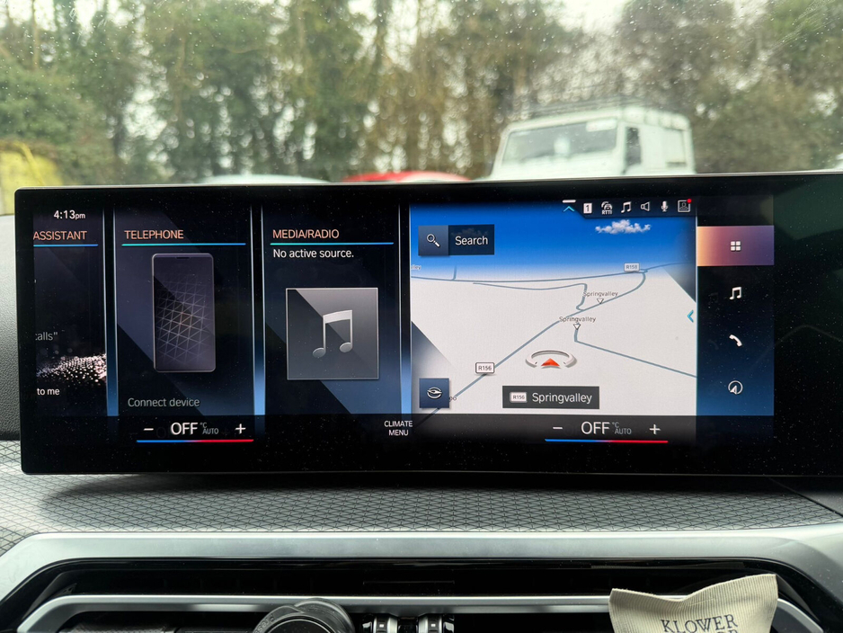 2023 BMW 3 Series - image 10