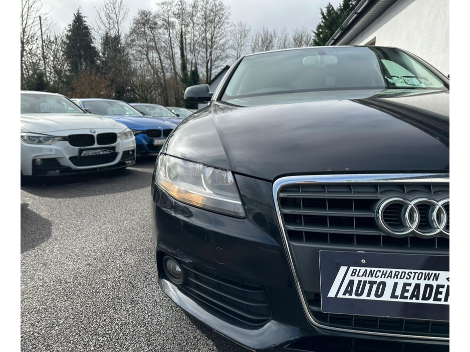 2009 Audi A4 - image 12