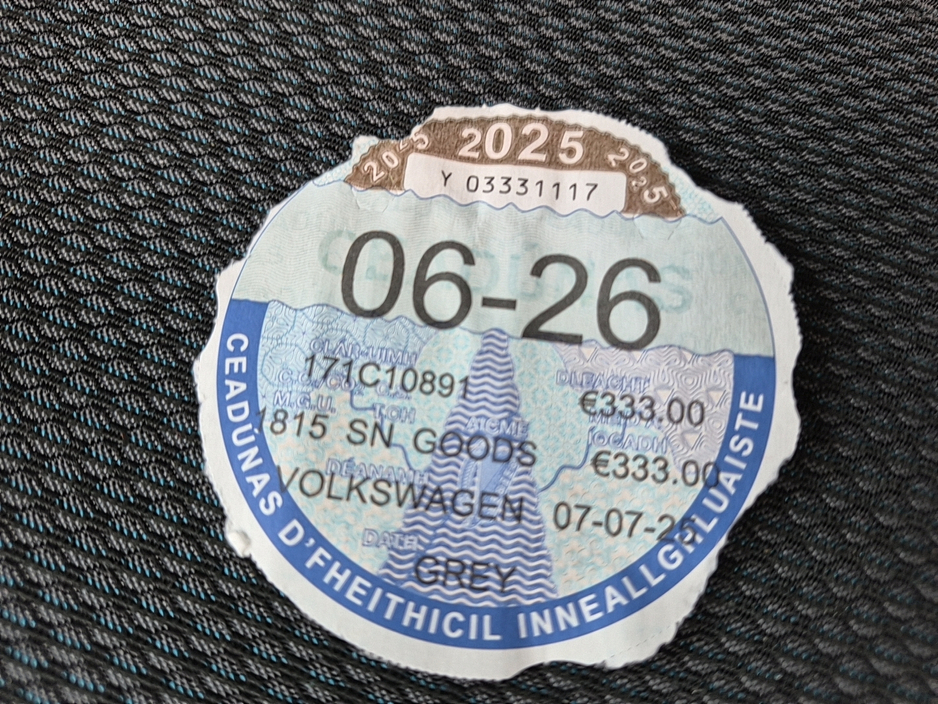 2017 Volkswagen Transporter - image 14