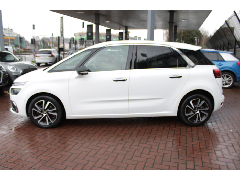 2018 Citroen C4 Picasso 2.0HDI SHINE EDITION 5DR ESTATE AUTOMATIC // 1 OWNER CAR WITH ONLY 63,000 KMS IN MINT CONDITION // BUY WITH CONFIDENCE AA AND SIMI APPROVED DEALER 2026 // FINANCE ARRANGED // TRADE INS WELCOME // €15,950