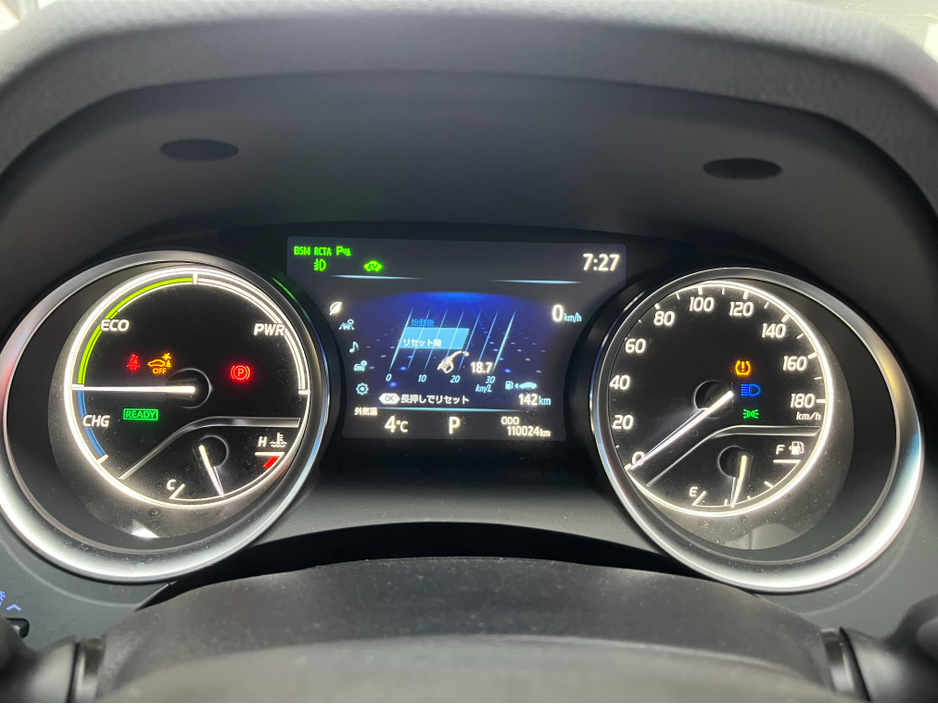 2019 Toyota Camry - image 23