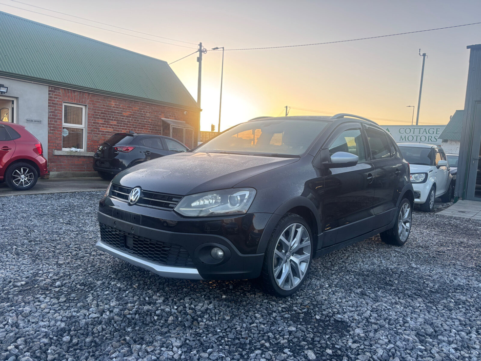 2014 Volkswagen Polo  €10,950