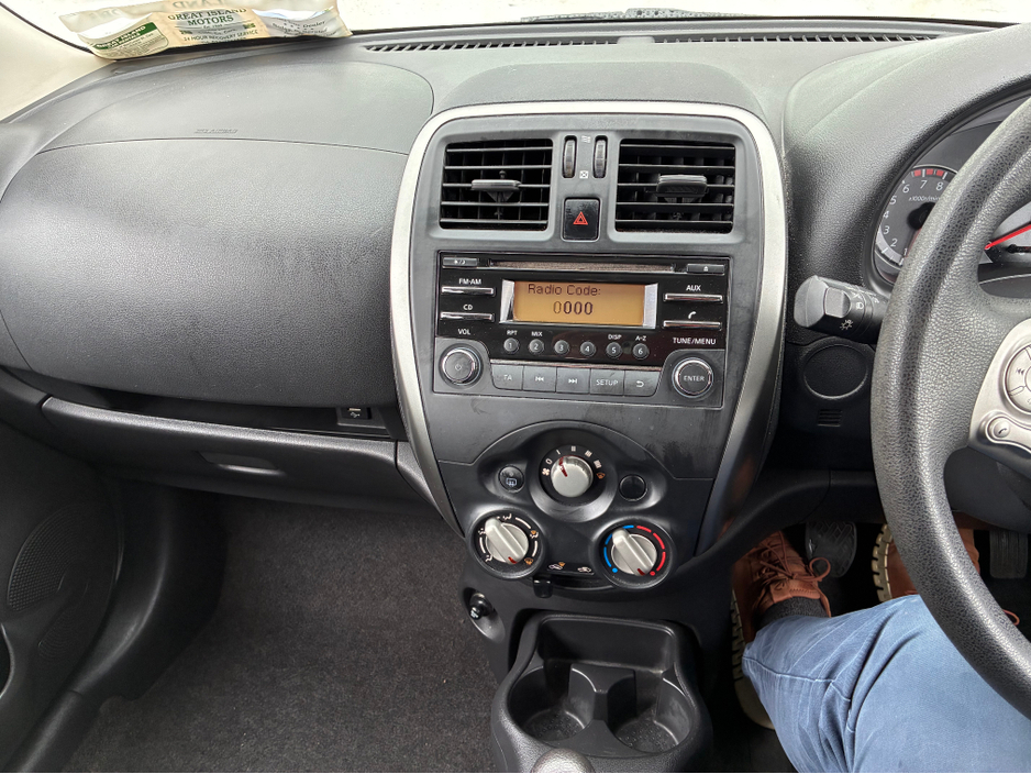 2016 Nissan Micra - image 20