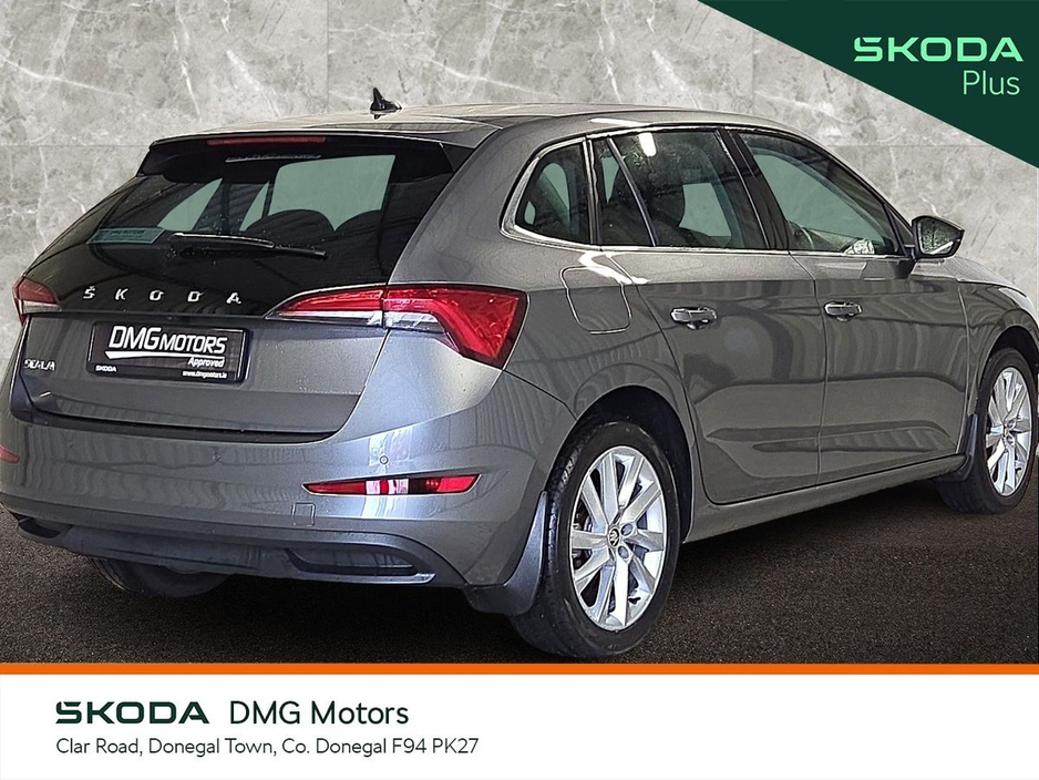 2022 Skoda Scala - image 3