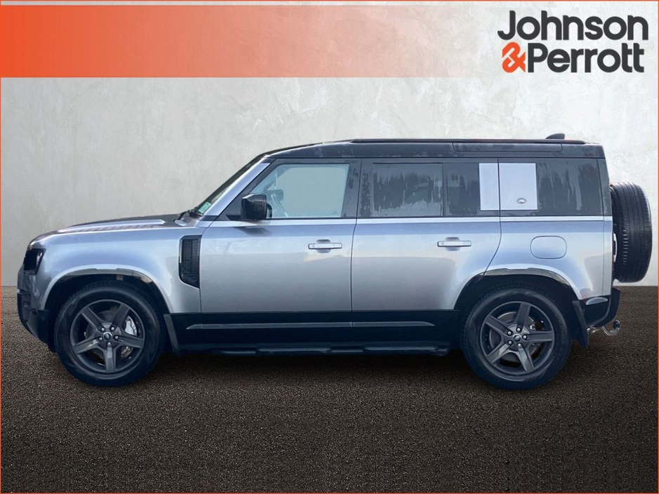 2024 Land Rover Defender 110 2.0 Si4 PHEV S (Land Rover Warranty until 2029) €89,900