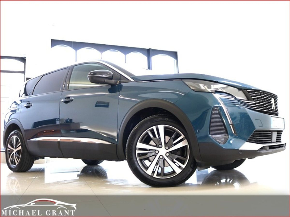 2023 Peugeot 5008 - image 10