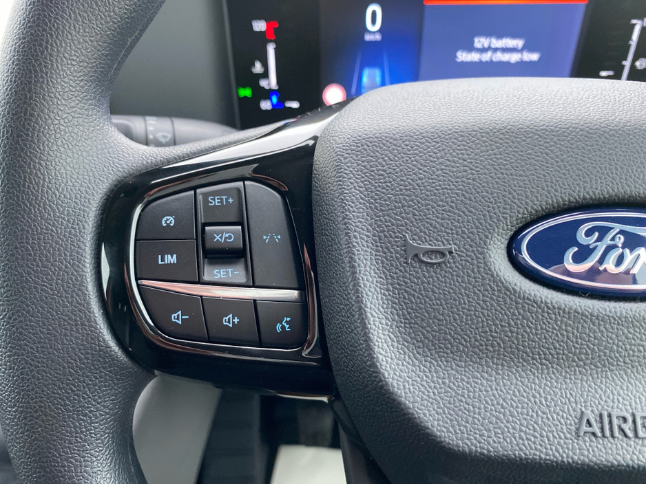 2026 Ford Transit Custom 2.0 TDCI SWB..18" Wheels €35,950