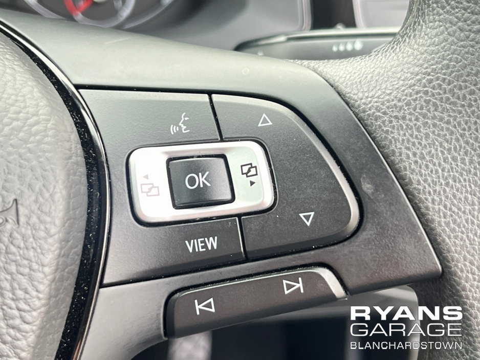 2018 Volkswagen Polo - image 18