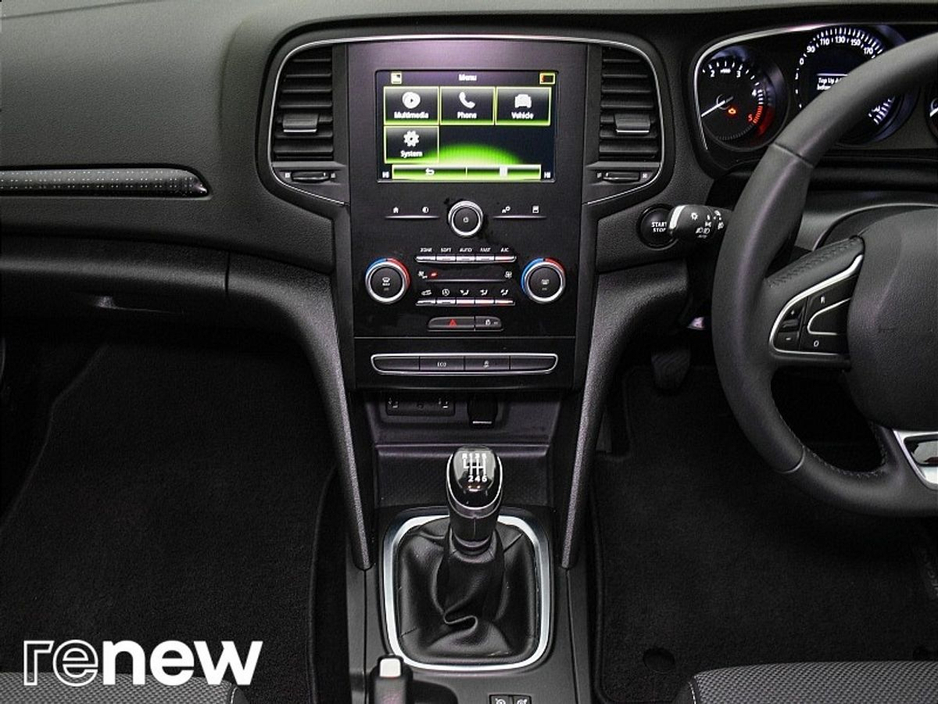 2021 Renault Megane 1.5 Blue dCi 115 Play GC €18,490