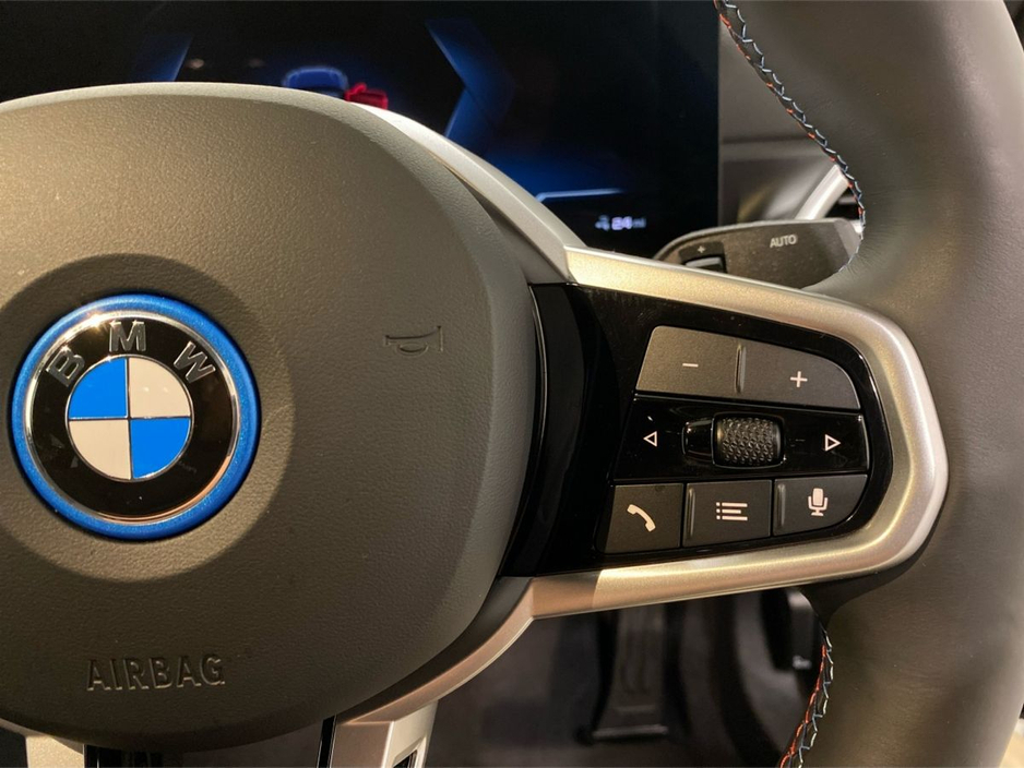 2025 BMW i4 - image 18