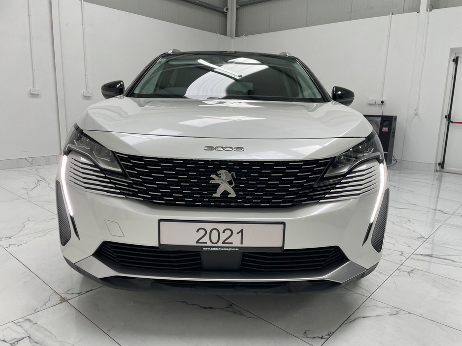 2021 Peugeot 3008 - image 8