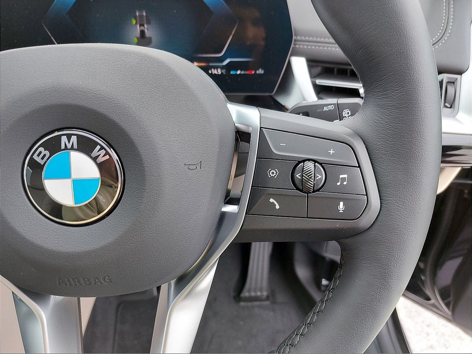 2023 BMW X1 - image 18