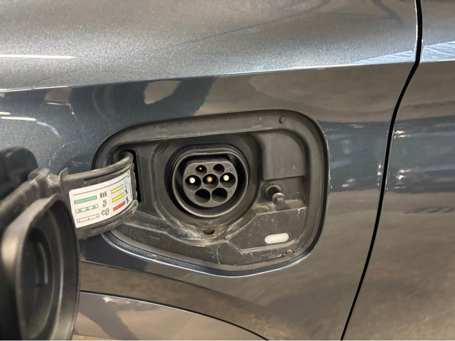 2023 Cupra Formentor - image 15