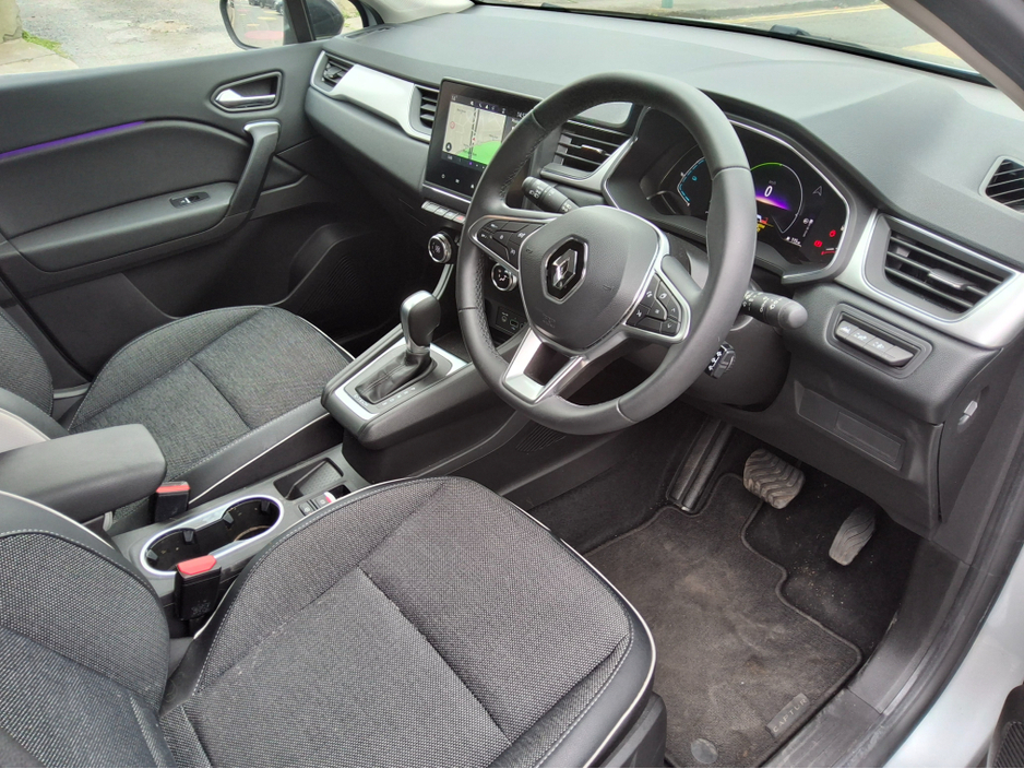 2023 Renault Captur - image 6