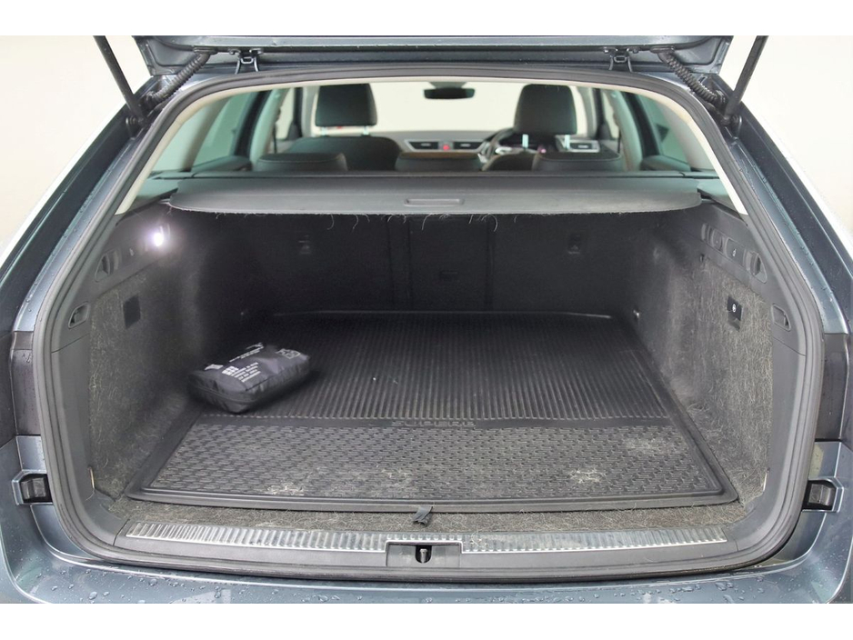 2020 Skoda Superb 1.4TSI DSG STYLE COMBI 218BHP IV *FULL LEATHER* €24,890