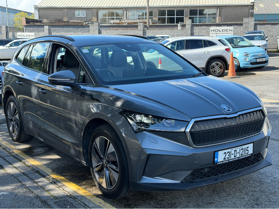 2023 Skoda Enyaq - image 5