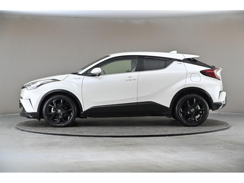 2019 Toyota C-HR 1.8 HYBRID *HALF LEATHER*REVERSE CAM*10" ANDROID CAR PLAYER* €21,490