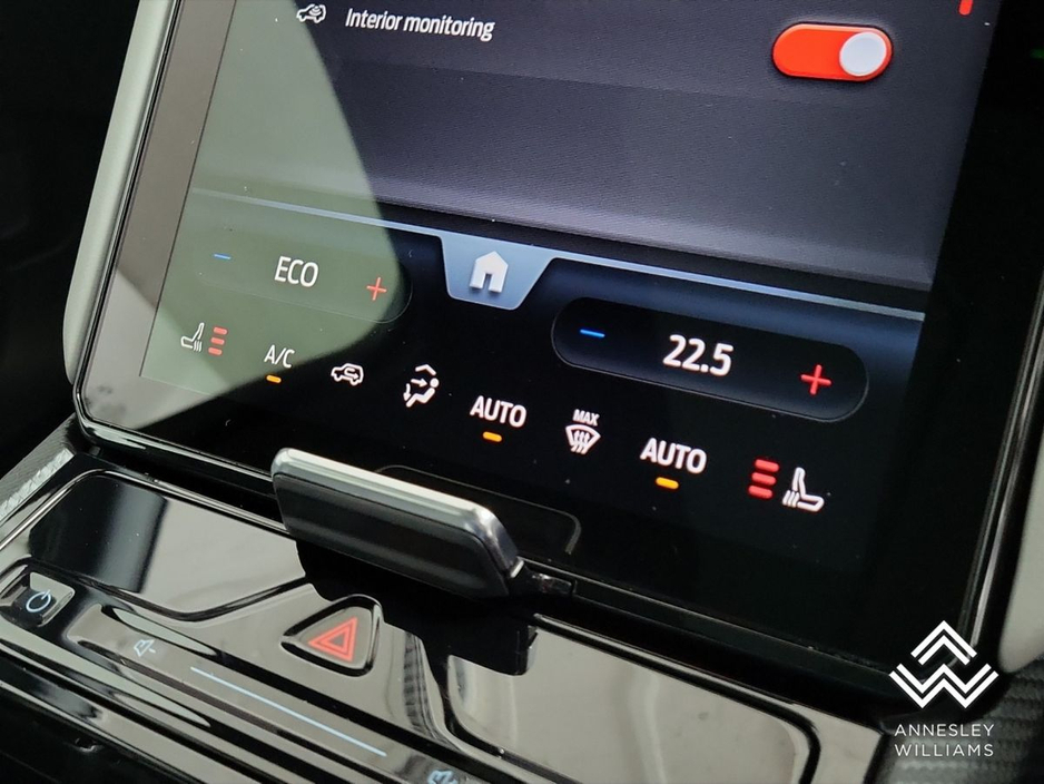 2025 Ford Explorer Premium 77kWh Extended Range RWD €39,950