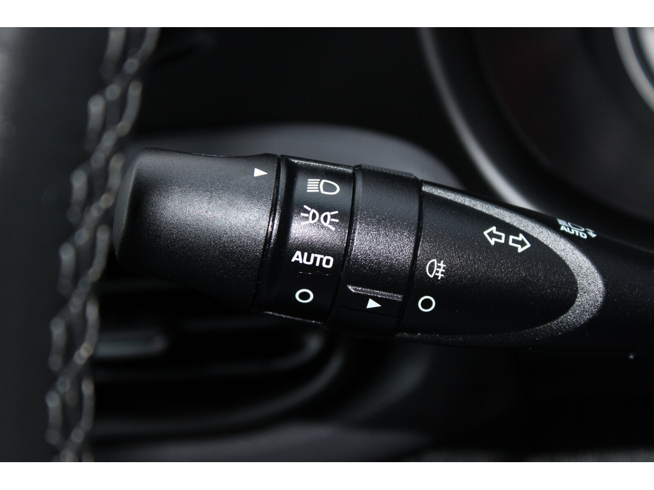 2022 Hyundai i10 - image 20