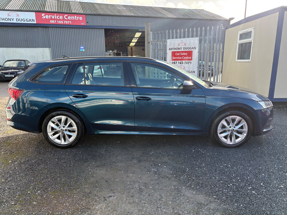 2023 Skoda Octavia OCTAVIA AMB 2.0TDI 115HP €23,950