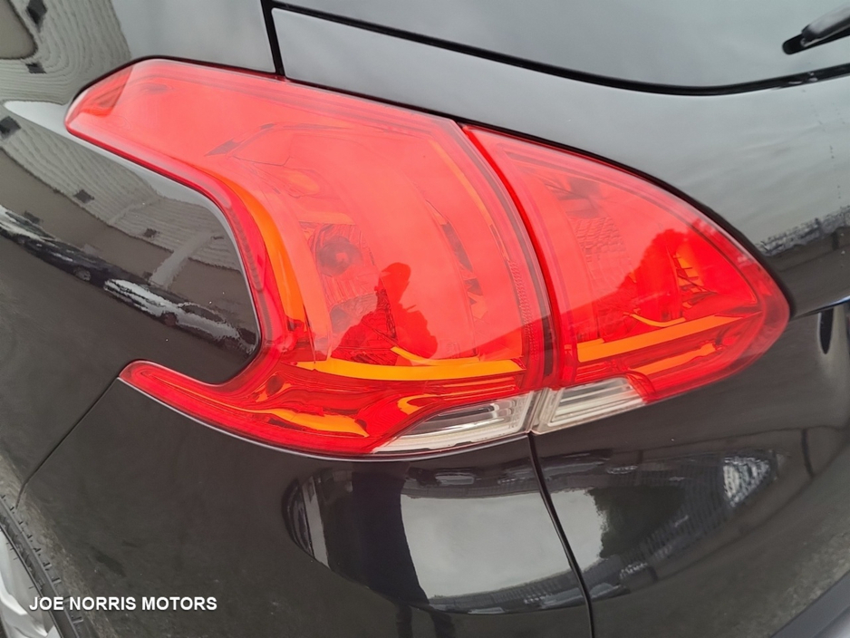 2016 Peugeot 2008 - image 17