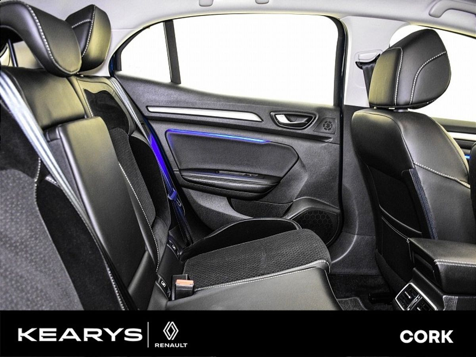 2018 Renault Megane - image 15
