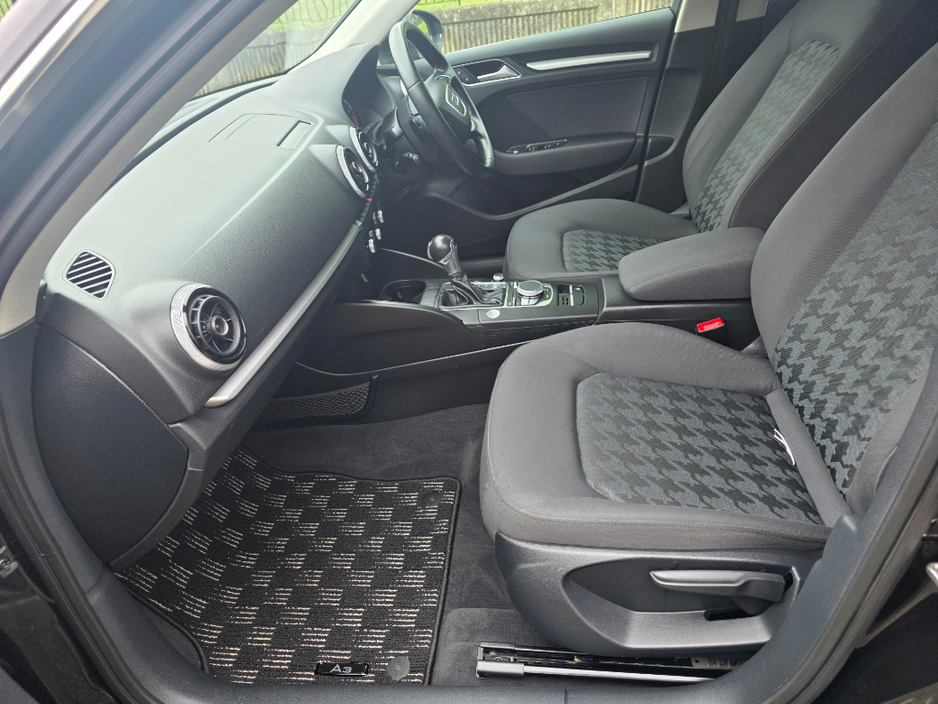 2014 Audi A3 - image 8