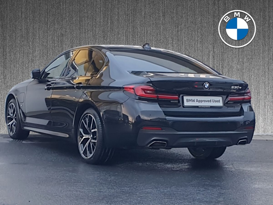 2021 BMW 5 Series 530e M Sport €34,995
