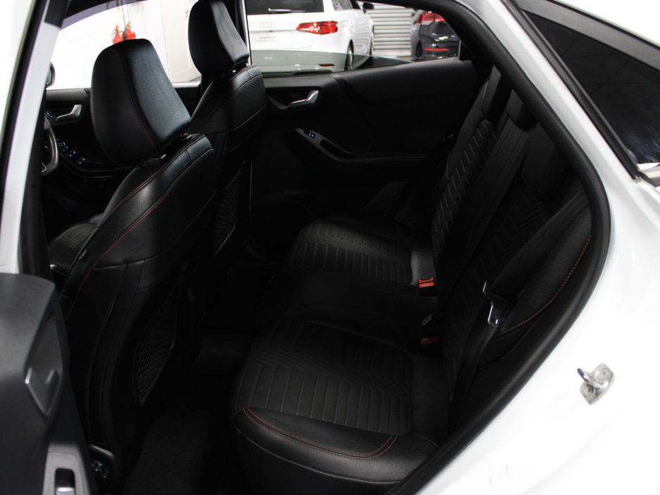 2021 Ford Puma - image 29