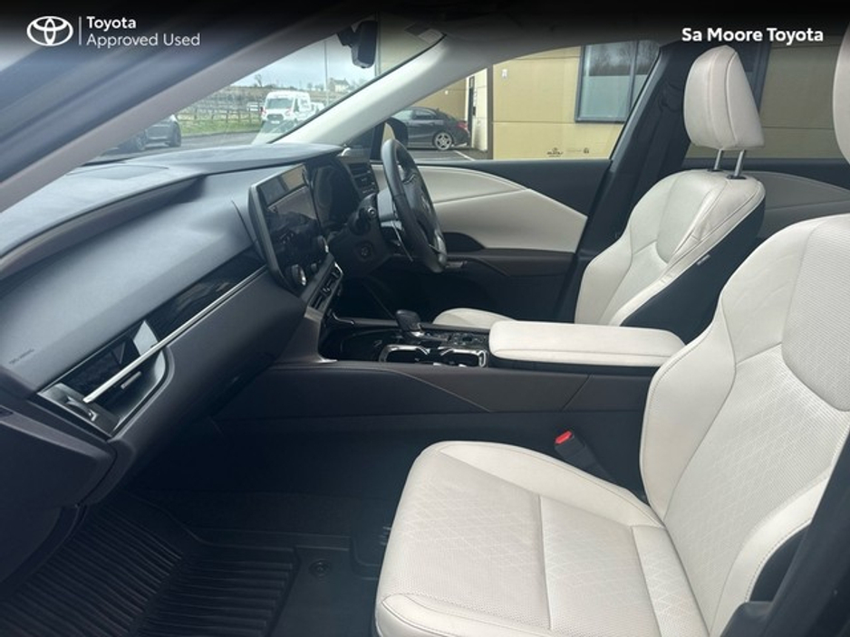 2024 Lexus RX 450 h - image 6