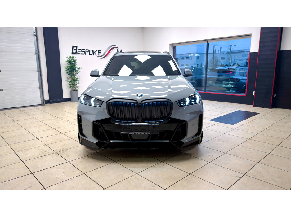 2023 BMW X5 50E MSPORT PRO €80,995