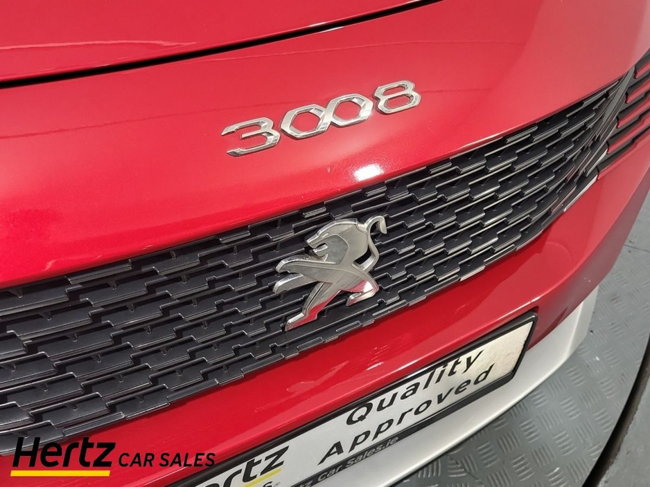 2023 Peugeot 3008 - image 9