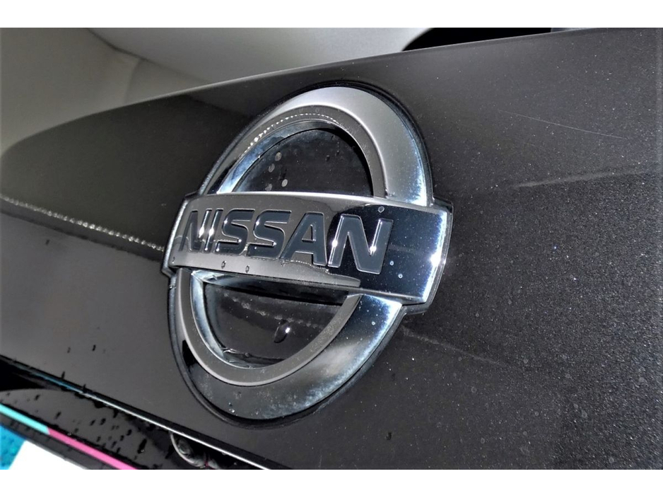 2020 Nissan Juke - image 13